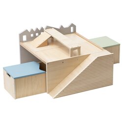 Bodenspieltisch mit Sitzbnken