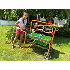 Mobiler Sand-Wasser-Tisch mit Pumpe