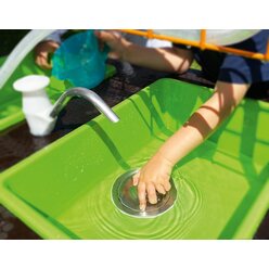 Mobiler Sand-Wasser-Tisch mit Pumpe