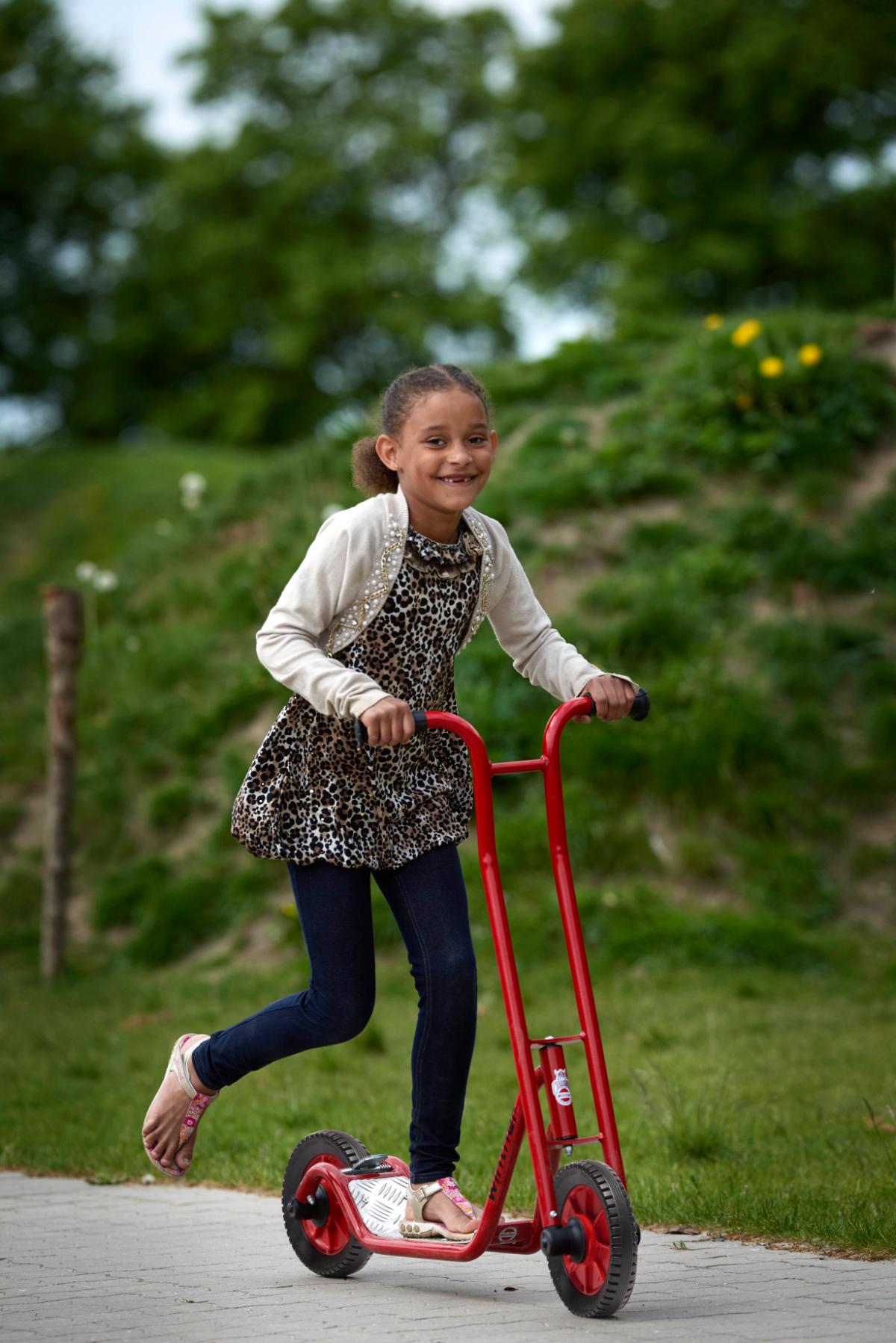 Winther Roller groß (86 cm), rot, 6-10 Jahre, VIKING Kinderfahrzeug