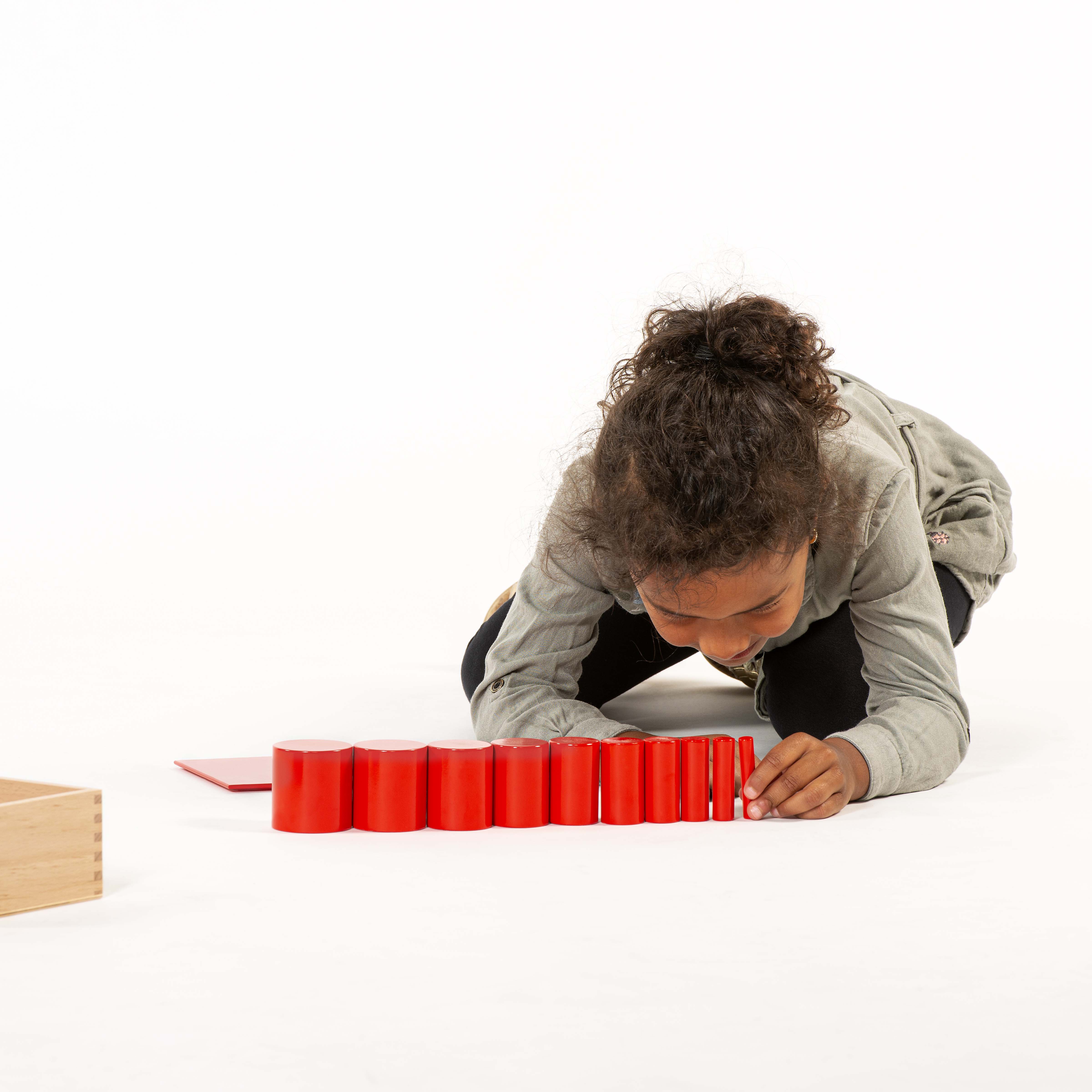 Farbige Zylinder - Montessori Sinnesmaterial
