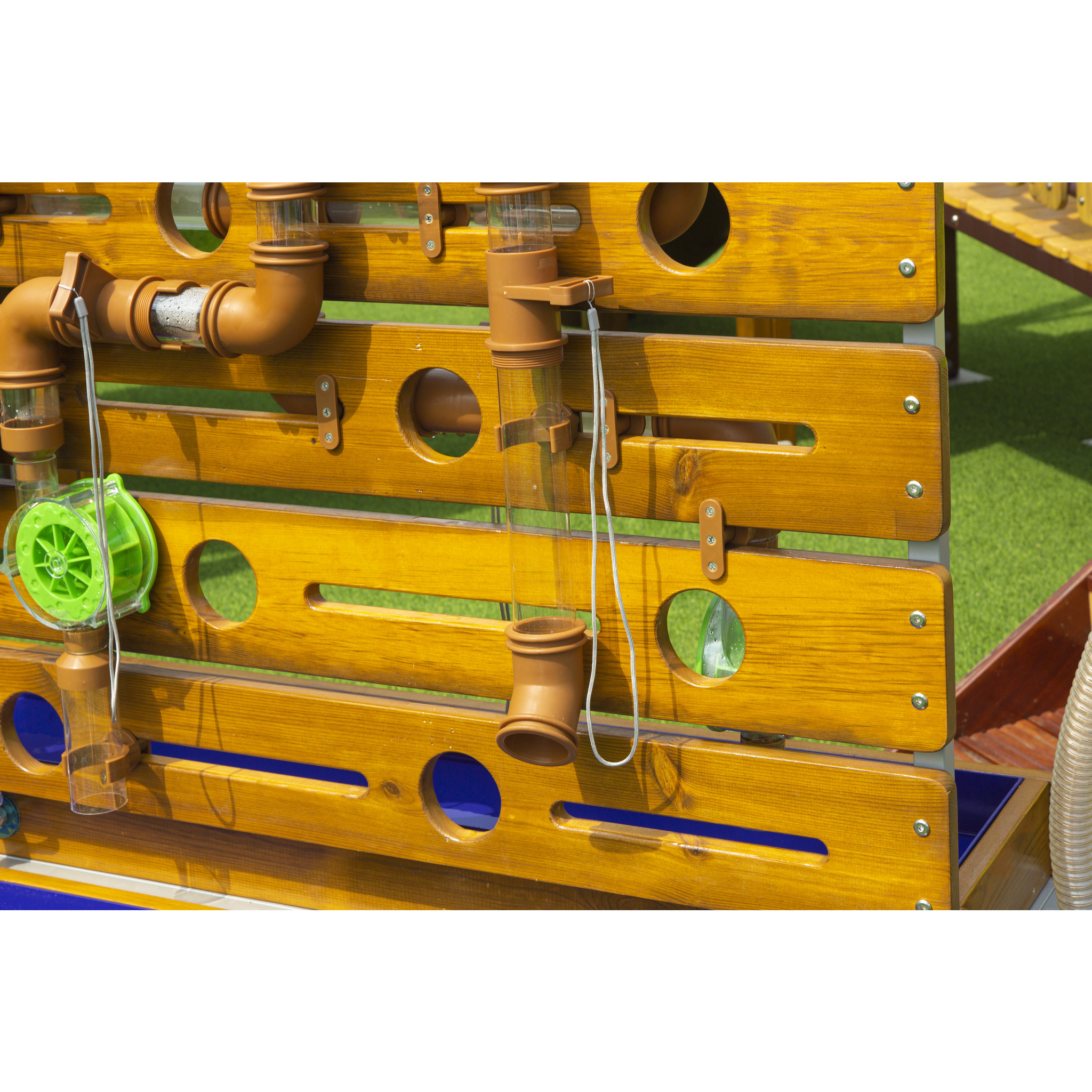 Wasser-Spielset, Bewegliche Wand mit Rohren und Becken, Outdoor