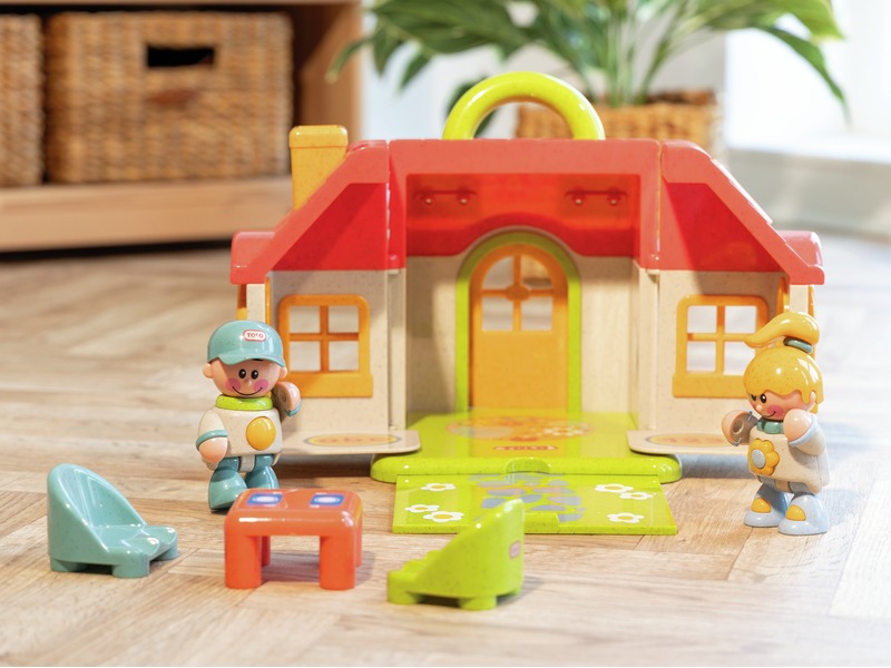 Spielhaus Öko-Haus mit Figuren und Möbeln in Naturfarben, ab 1 Jahr