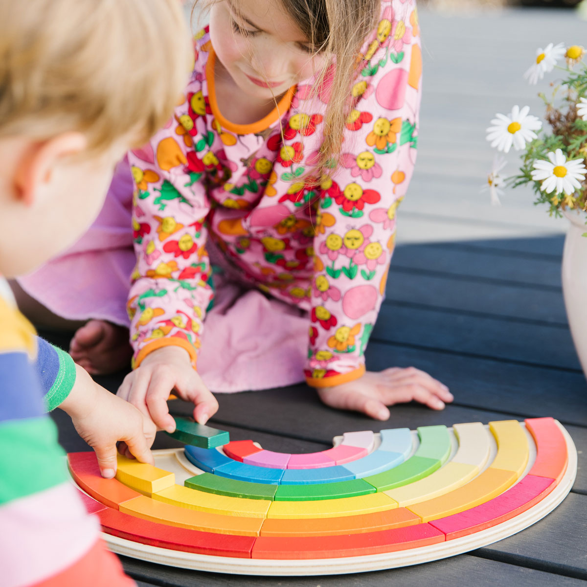 Holzbausteine-Set, Sortierspiel Regenbogen, 31-teilig