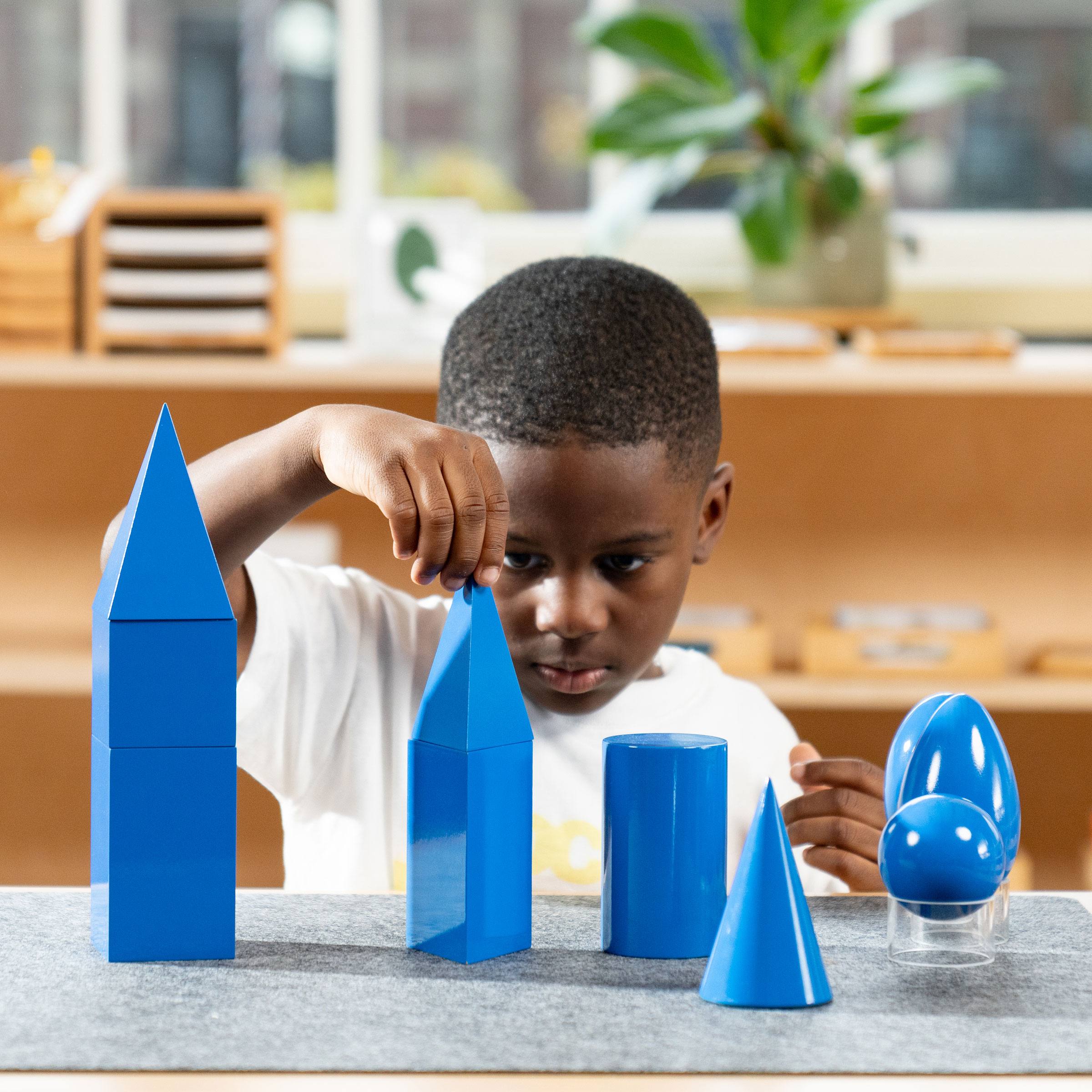 Geometrische Körper - Montessori Sinnesmaterial