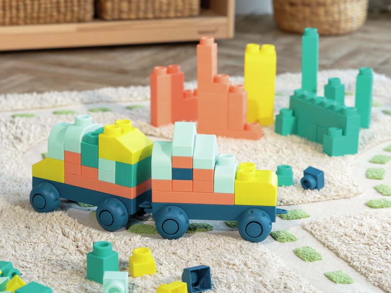 Bauspiel Briqui, weiche Bausteine für Kleinkinder, 100 Teile, ab 1 Jahr