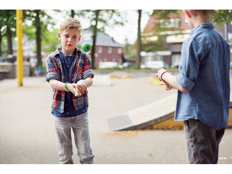 Kendama – Geschicklichkeitsspiel aus Holz, ab 8 Jahren