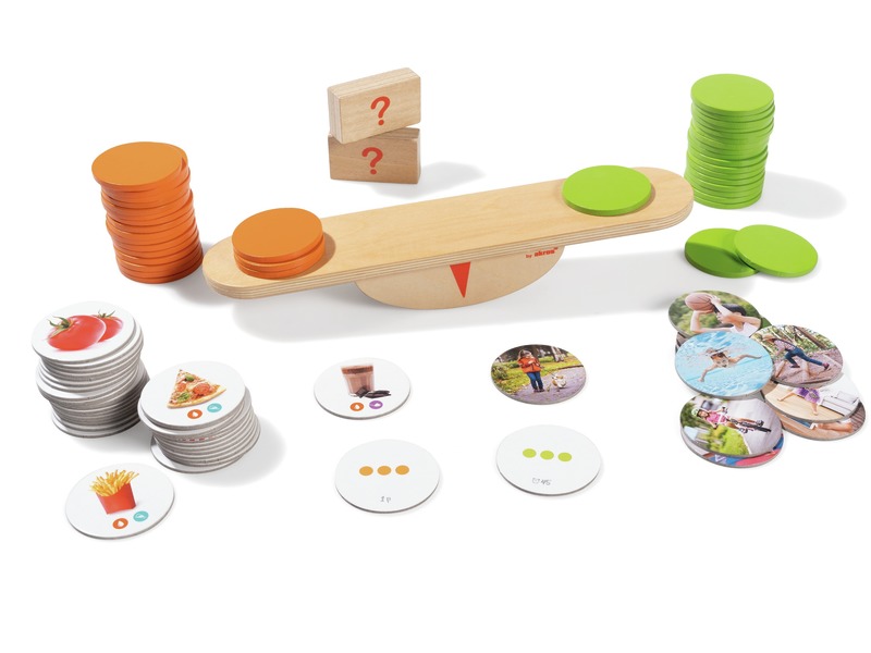 Ernährungsspiel Die Energiewaage mit Holzwaage und Spielmarken, ab 4 Jahren