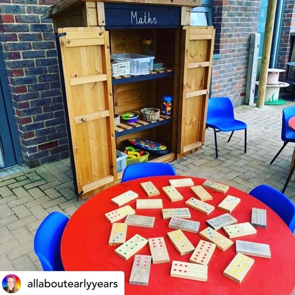 Kindergarten-Schrank und Gerätehaus, mit Kreidetafel, aus Holz, Outdoor