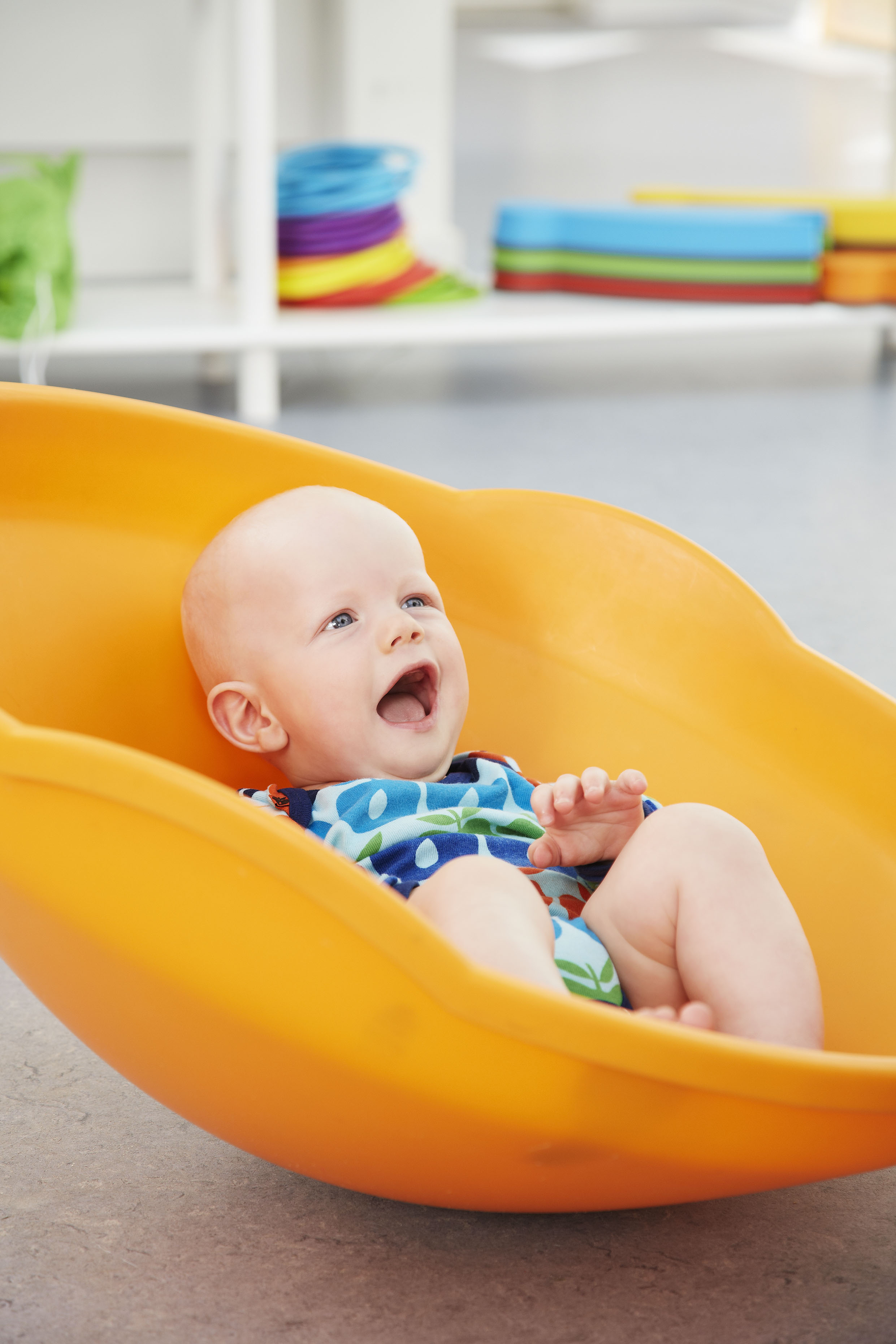 Spielkreisel und Schaukelschale, Gonge Mini Top, 68 cm, orange, 0-4 Jahre
