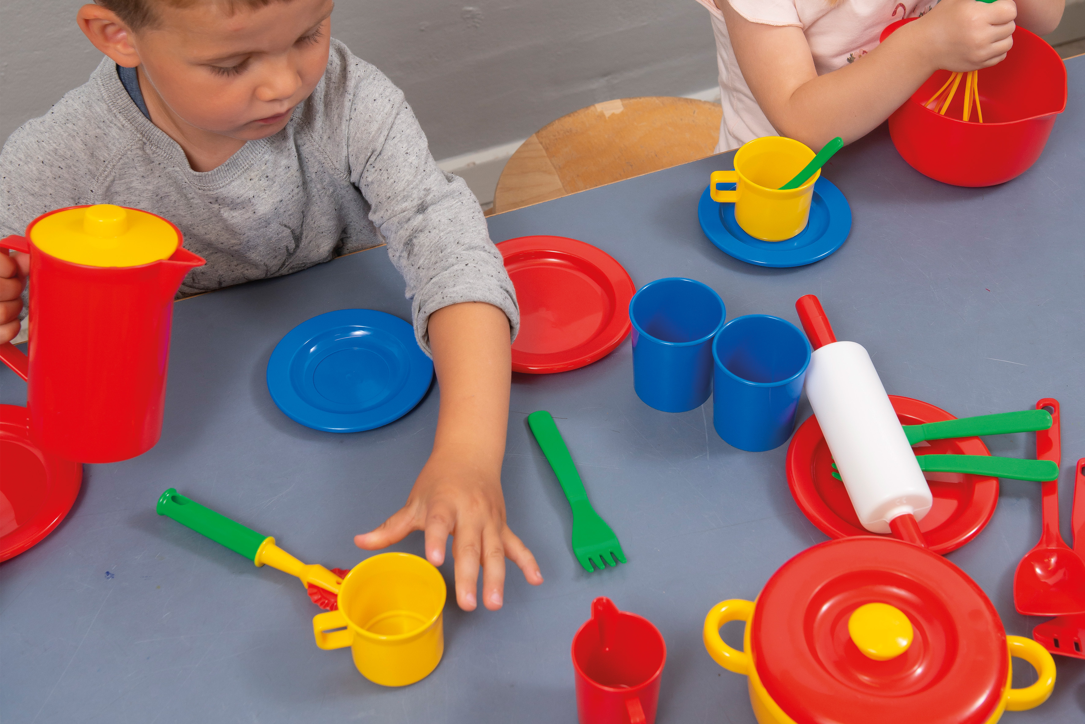 Ess- und Backset dantoy Classic, 100 Teile