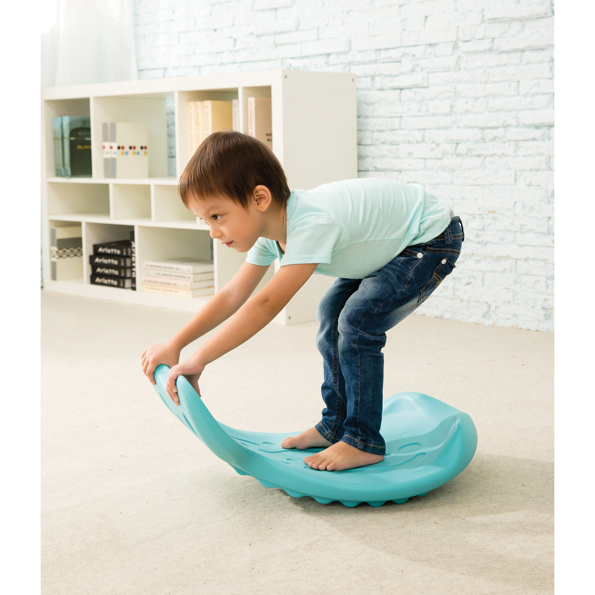 Balancebrett Whally Board blau, 62 x 39,5 x 17 cm, ab 1,5 Jahre