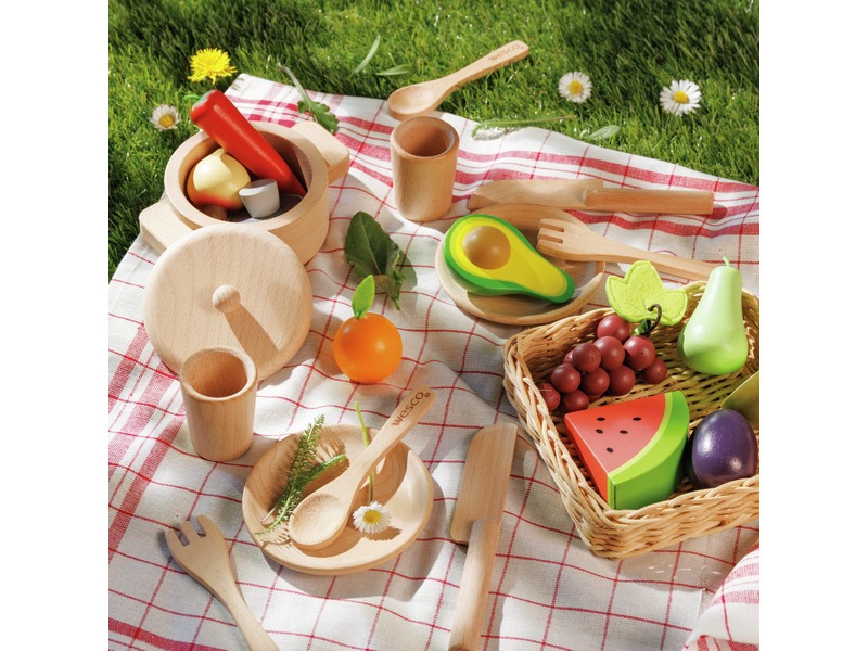 Kaufladen-Zubehör Marktkiste Obst aus Holz, 6 Früchte, ab 3 Jahren