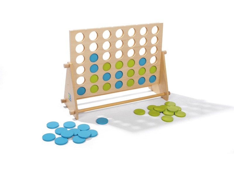 Riesenspiel 4 gewinnt aus Holz mit 42 Spielmarken, ab 6 Jahren