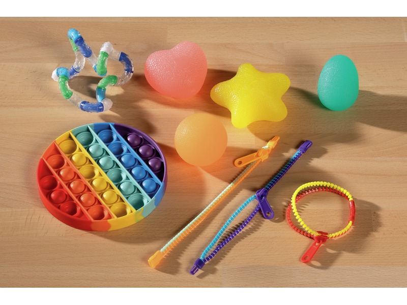 Fidget-Set mit Pop-it, Tangle und Sensorikbällen, 9-teilig, ab 5 Jahren