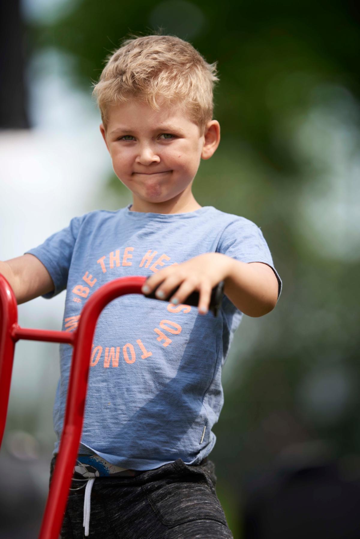 Winther Roller groß (86 cm), rot, 6-10 Jahre, VIKING Kinderfahrzeug
