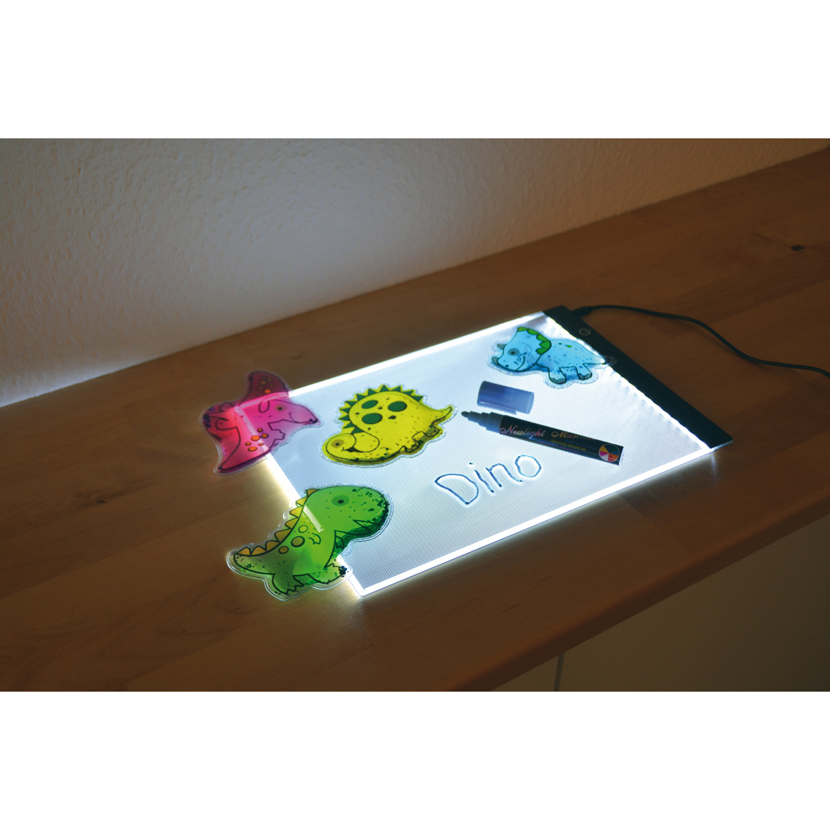LED Leuchtplatte A4, ultraflach, 3 Helligkeitsstufen, 33,6 x 23,3 cm, Micro USB