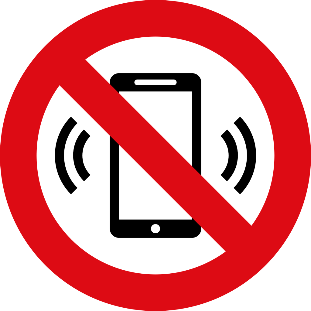 Symbol eines Verbotsschildes in Rot mit einem diagonalen Strich, das häufig verwendet wird, um das Verbot bestimmter Handlungen oder Zugänge zu kennzeichnen.